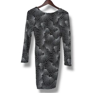 Elegant‎ Black and Silver Patterned Dress Size S